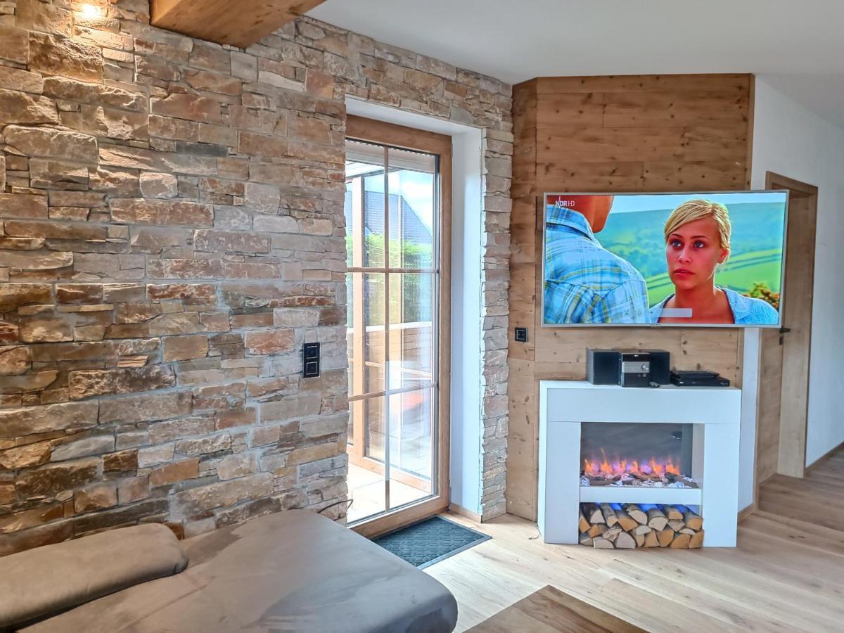 Luxus Ferienwohnung Chalet Seenaehe シャルケンメーレン エクステリア 写真
