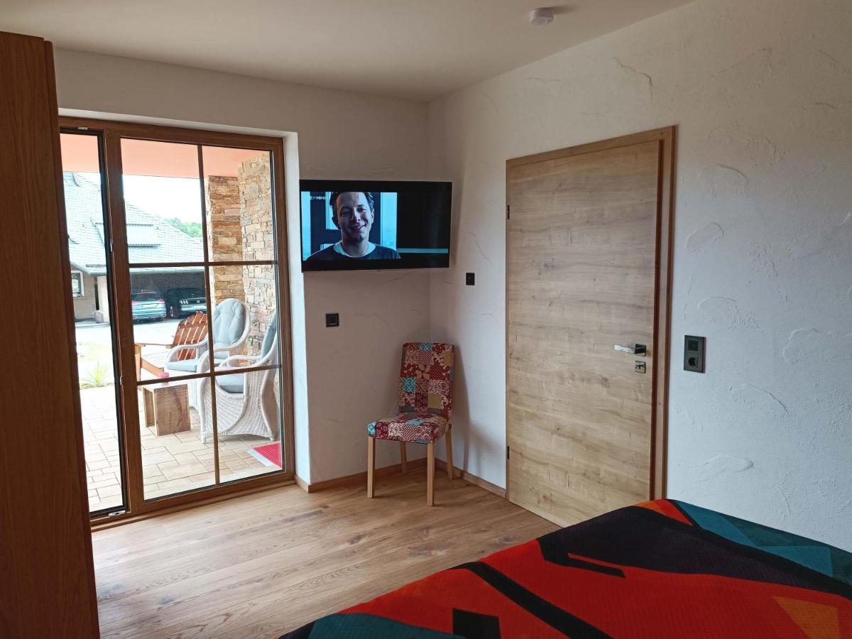 Luxus Ferienwohnung Chalet Seenaehe シャルケンメーレン エクステリア 写真