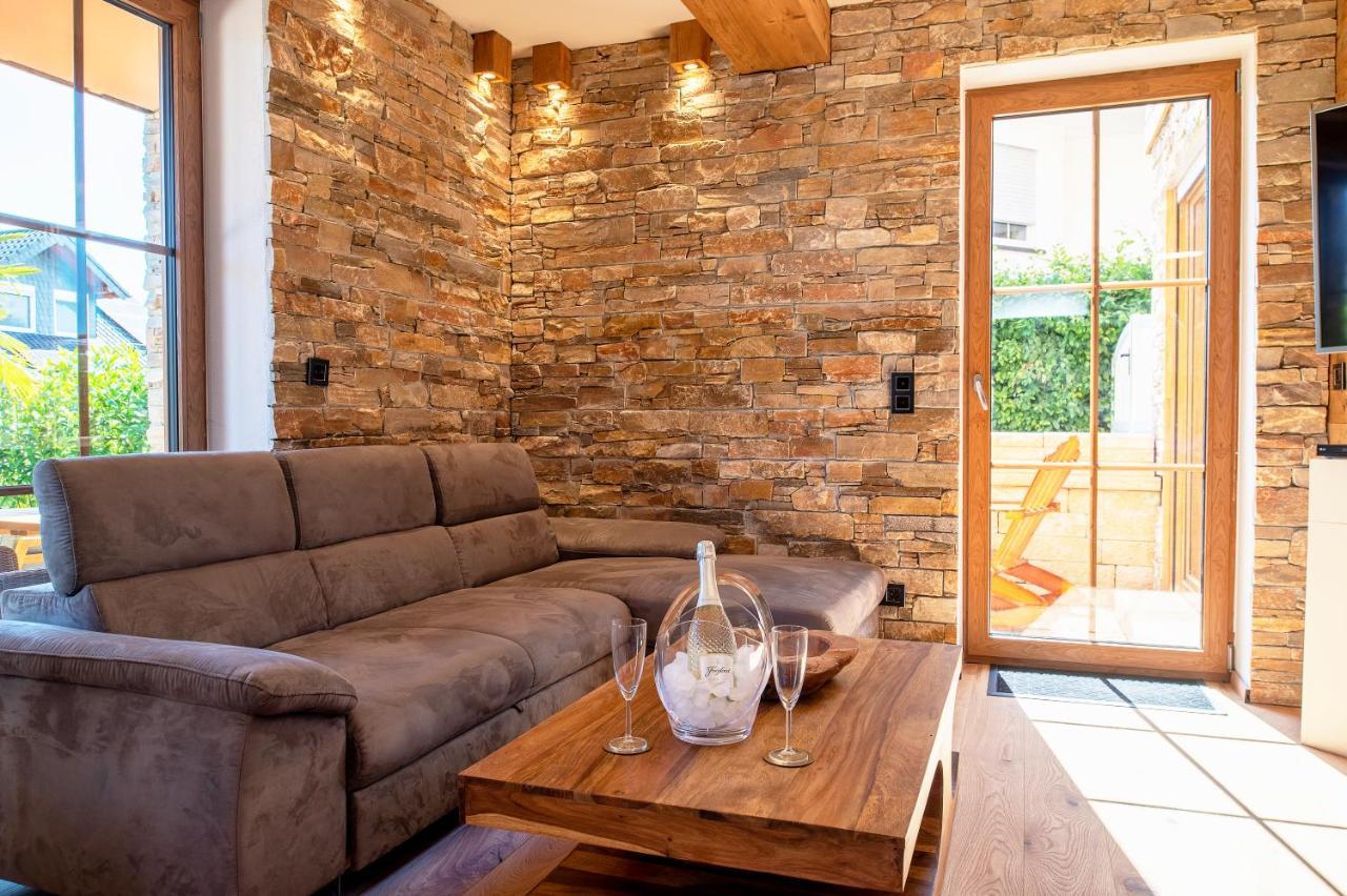 Luxus Ferienwohnung Chalet Seenaehe シャルケンメーレン エクステリア 写真